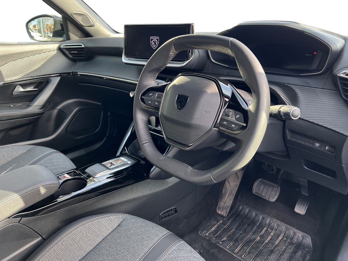 Used Peugeot 2008 2024 for sale - 76220033: Photo 8