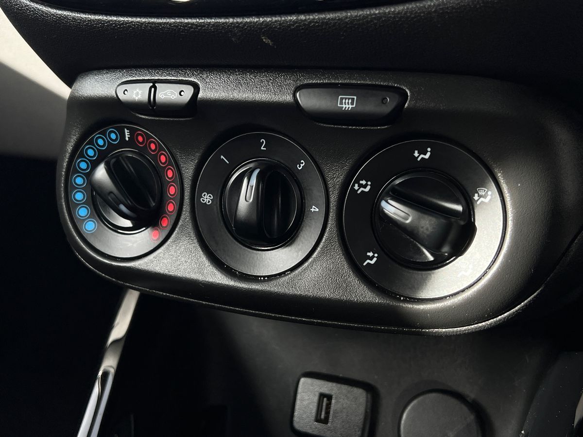 Used Vauxhall Corsa 2017 for sale - 76412742: Photo 11