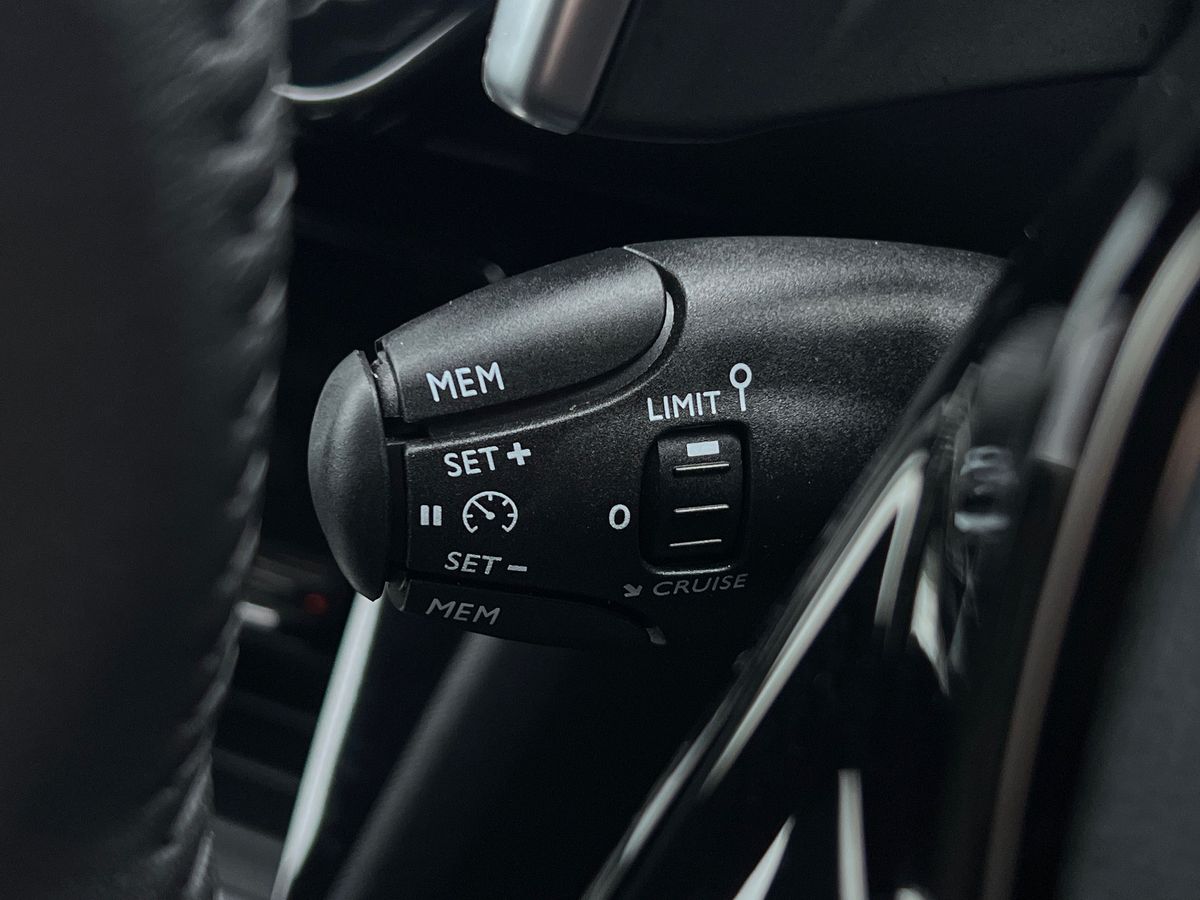 Used Peugeot 2008 2025 for sale - 76462319: Photo 42