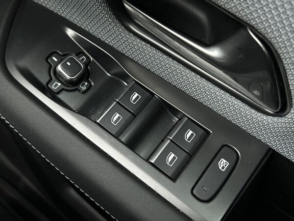 Used Vauxhall Grandland 2024 for sale - 75342332: Photo 19