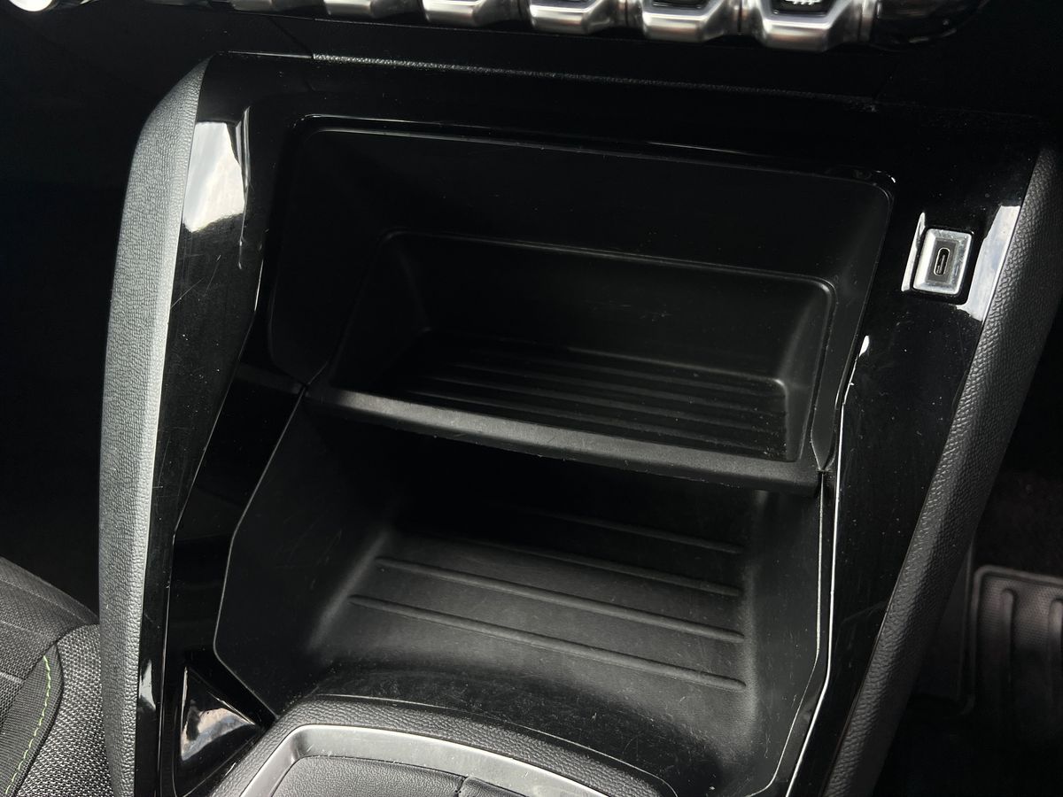 Vehicle 33