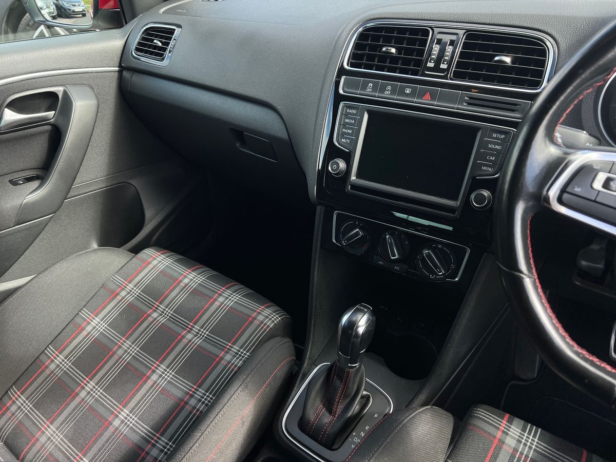 Used Volkswagen Polo 2016 for sale - 76612004: Photo 17