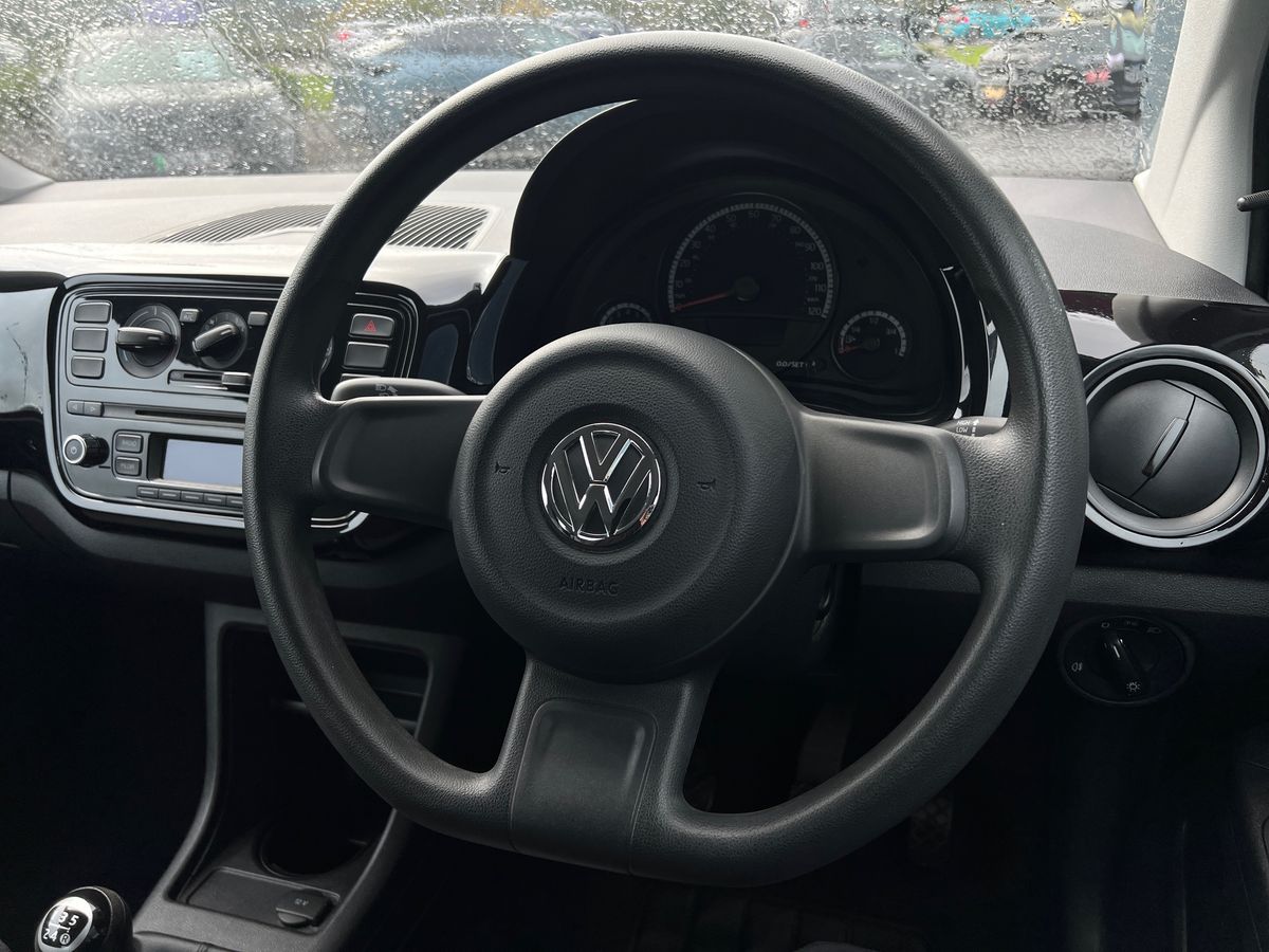Used Volkswagen up! 2013 for sale - 76425979: Photo 16