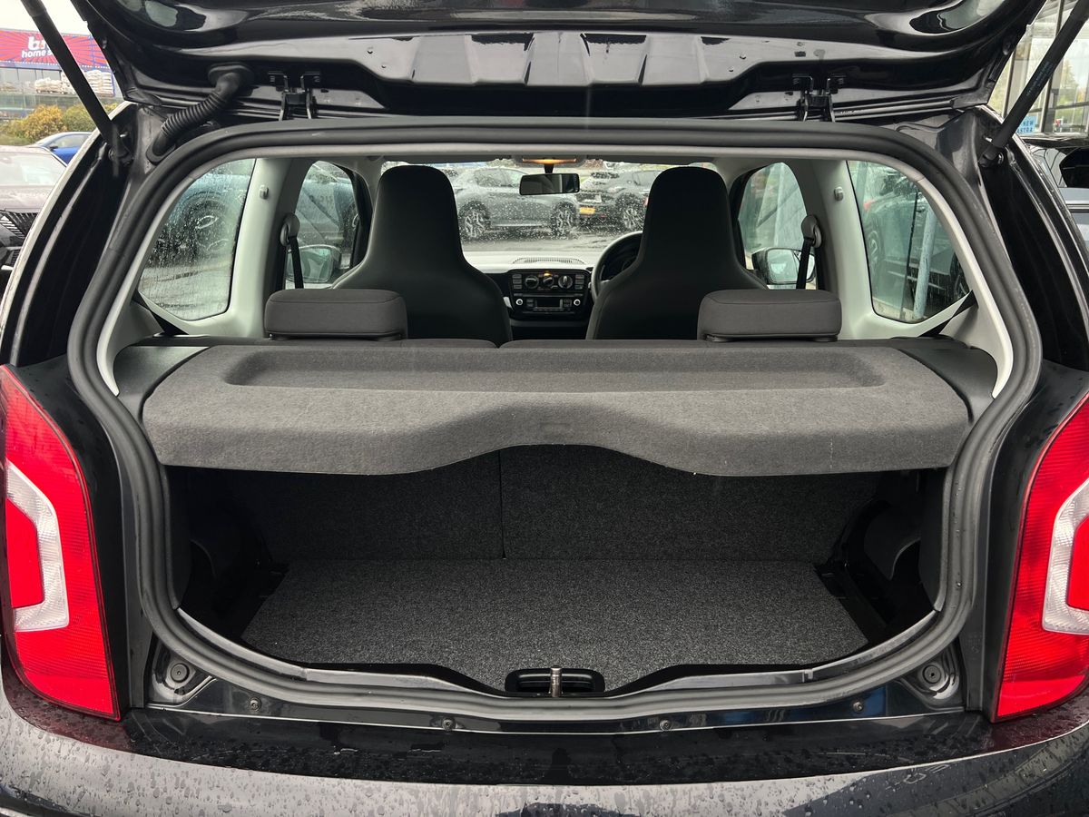 Used Volkswagen up! 2013 for sale - 76425979: Photo 20