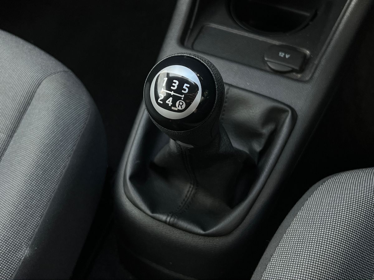 Used Volkswagen up! 2013 for sale - 76425979: Photo 37