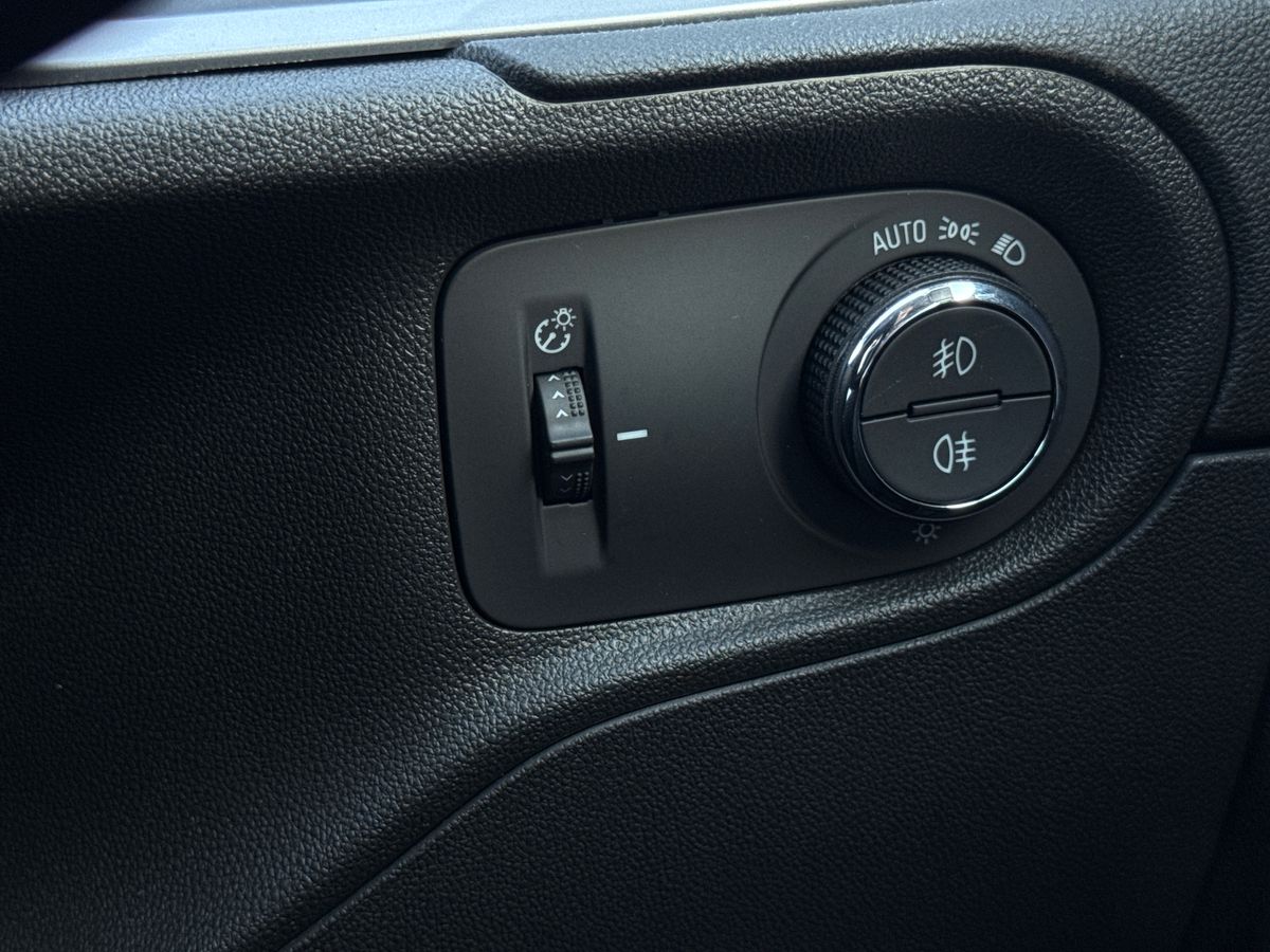 Used Vauxhall Grandland 2024 for sale - 76311080: Photo 64