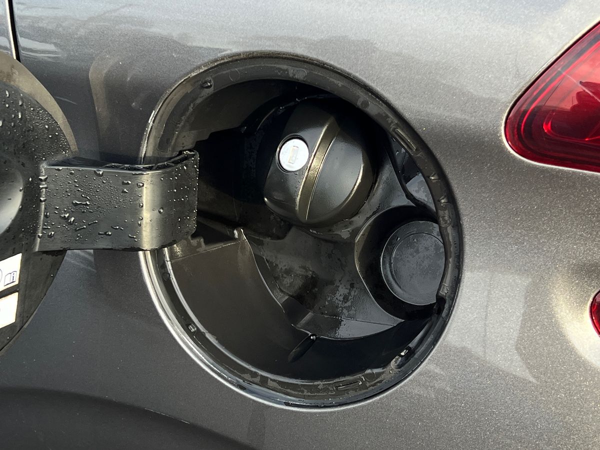 Used Peugeot 208 2019 for sale - 76957944: Photo 24