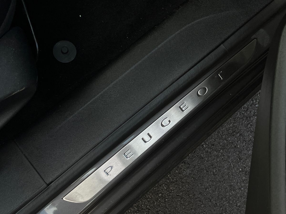 Used Peugeot 208 2019 for sale - 76957944: Photo 31