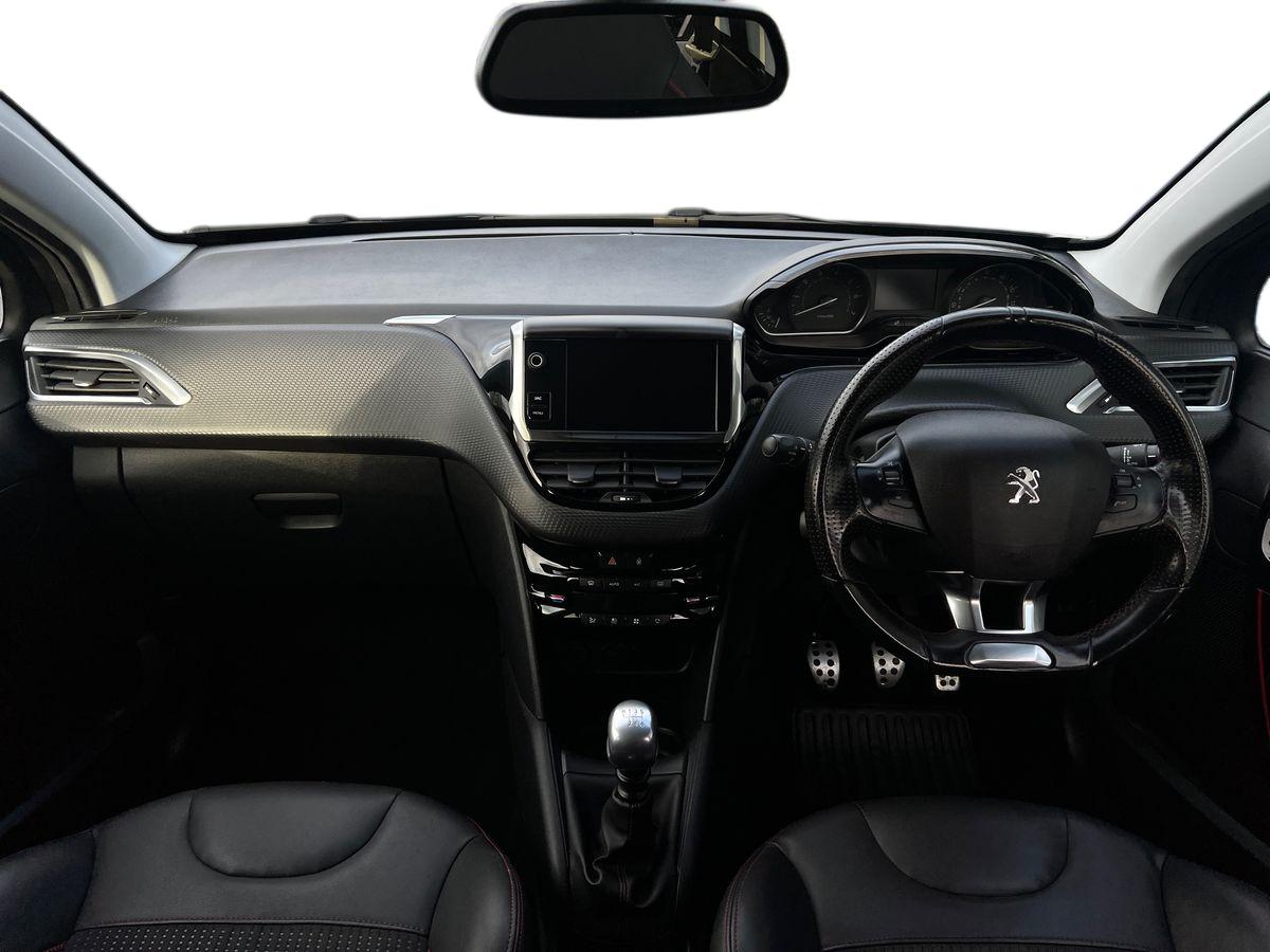 Used Peugeot 208 2019 for sale - 76957944: Photo 9