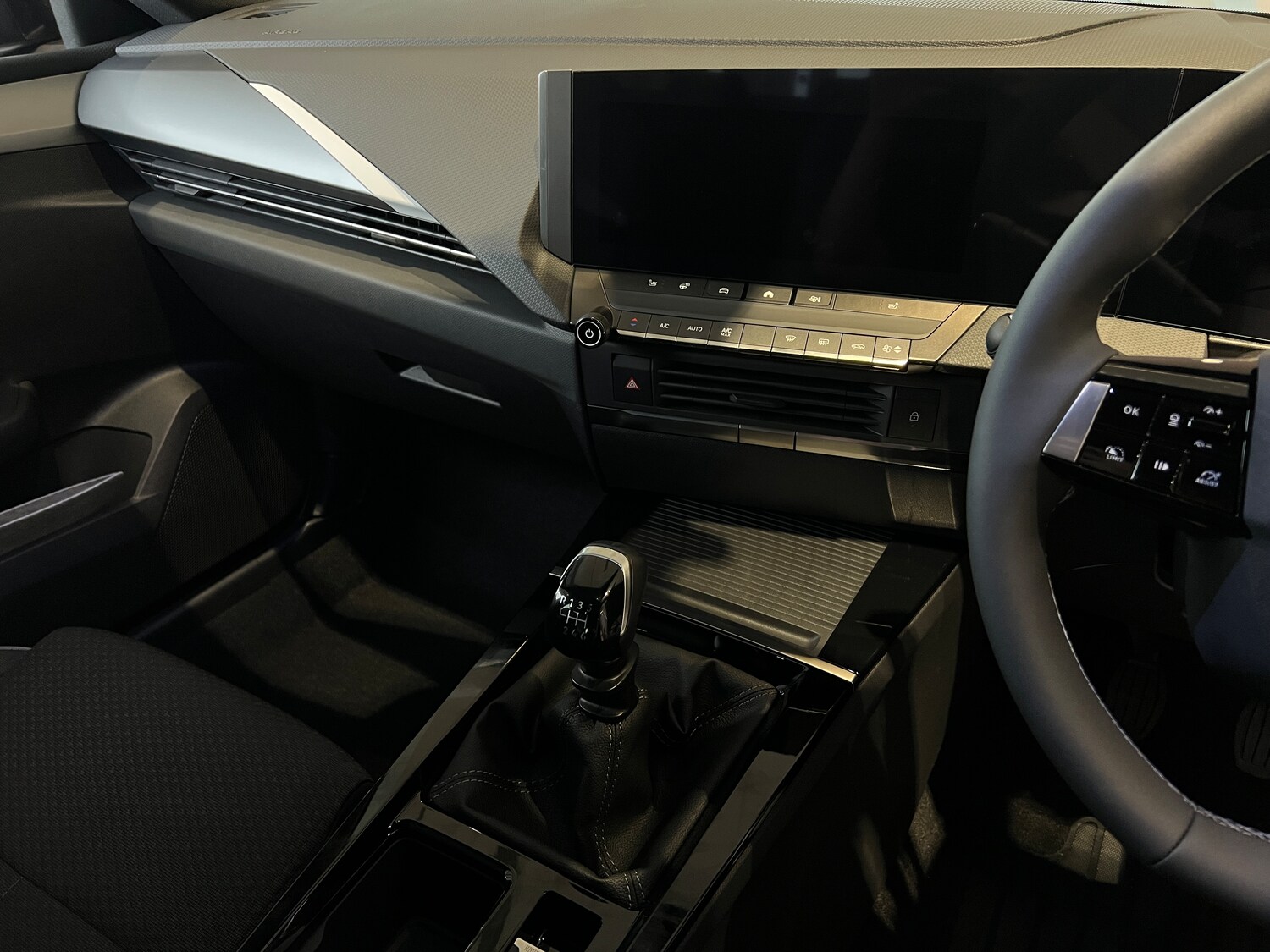 Used Vauxhall Astra 2025 for sale - 76436840: Photo 25