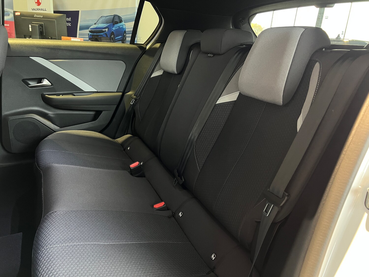 Used Vauxhall Astra 2025 for sale - 76436840: Photo 8