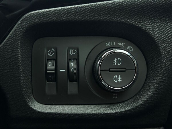 Used Vauxhall Corsa 2022 for sale - 76090265: Photo 38