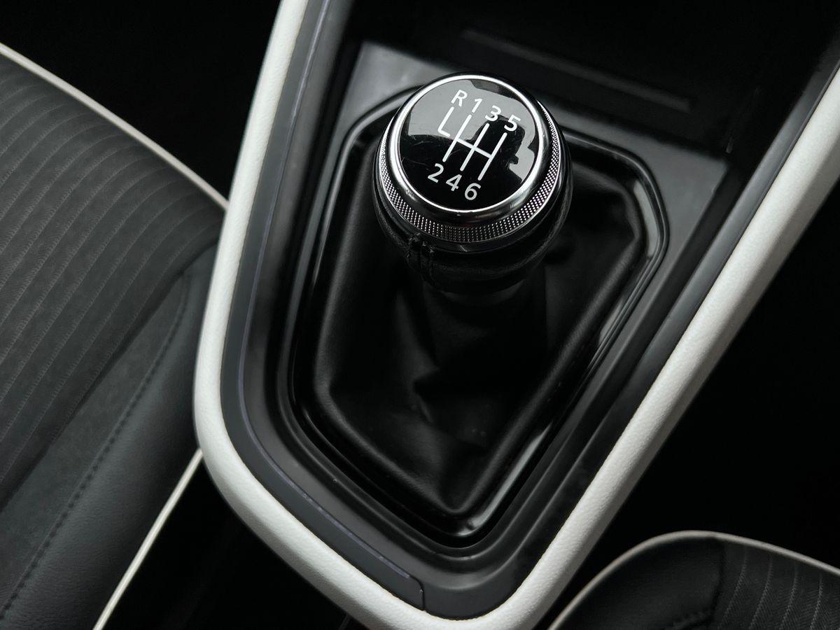 Used Renault Clio 2023 for sale - 76980161: Photo 35