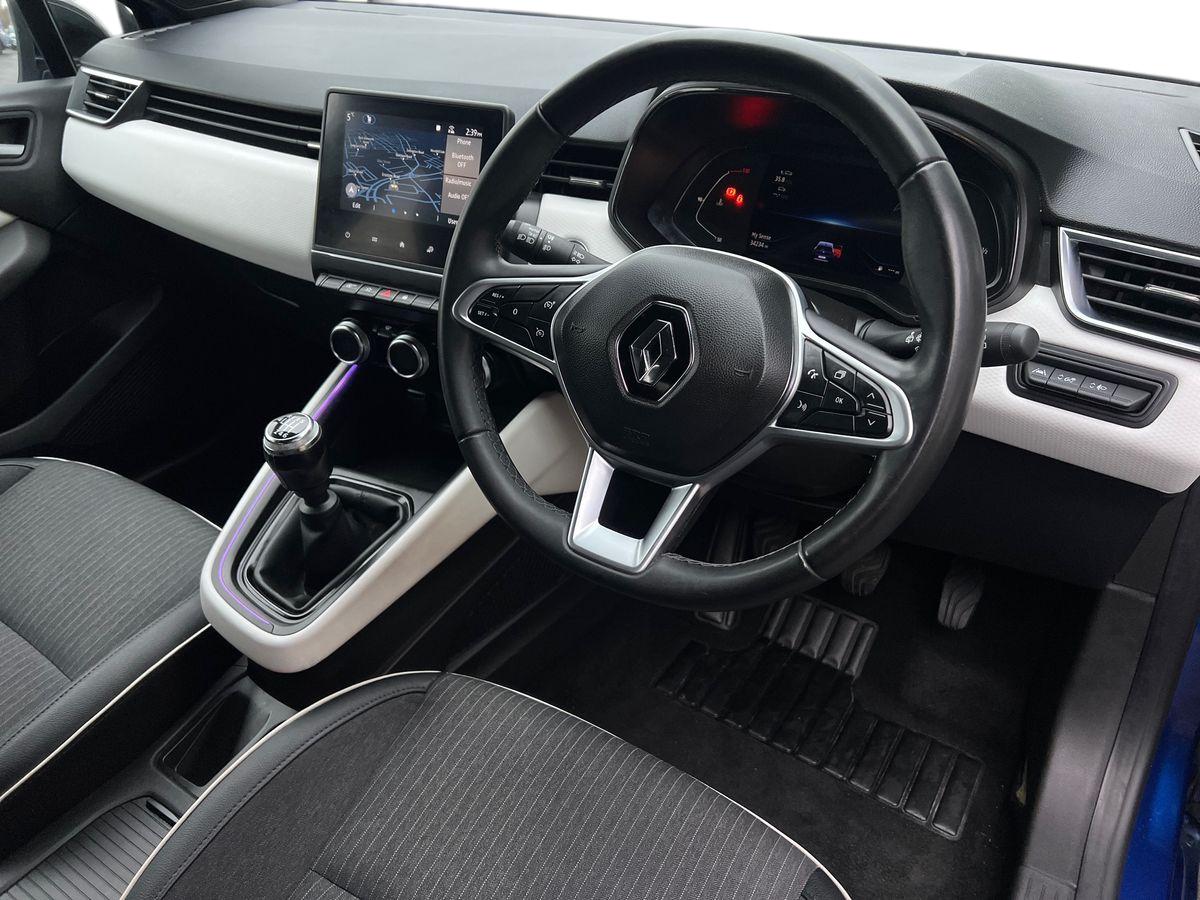 Used Renault Clio 2023 for sale - 76980161: Photo 8