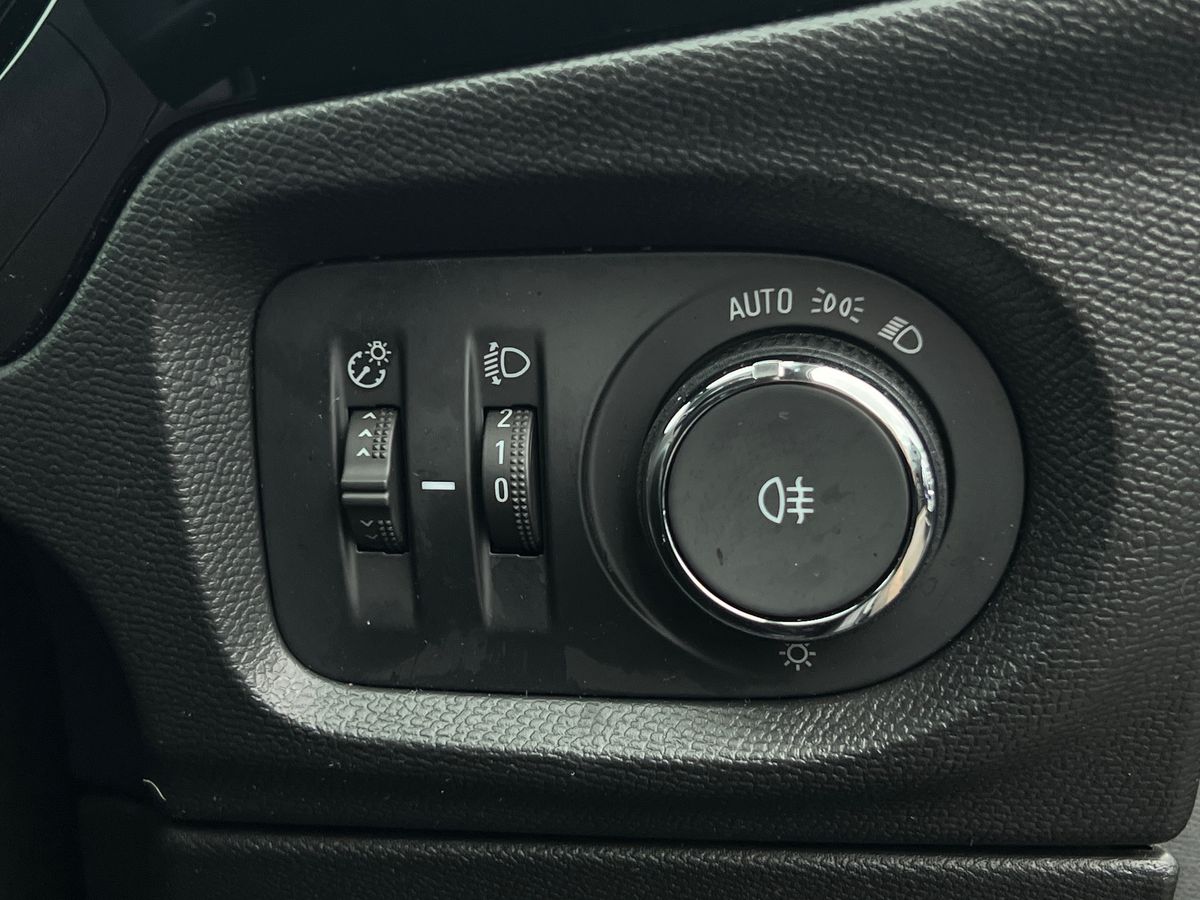 Used Vauxhall Corsa 2023 for sale - 76016395: Photo 32