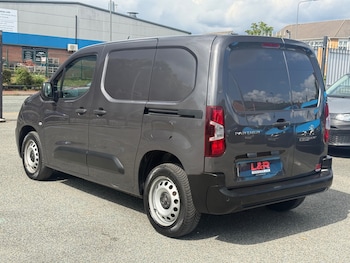 Used Peugeot Partner 2023 for sale - 79620790: Photo