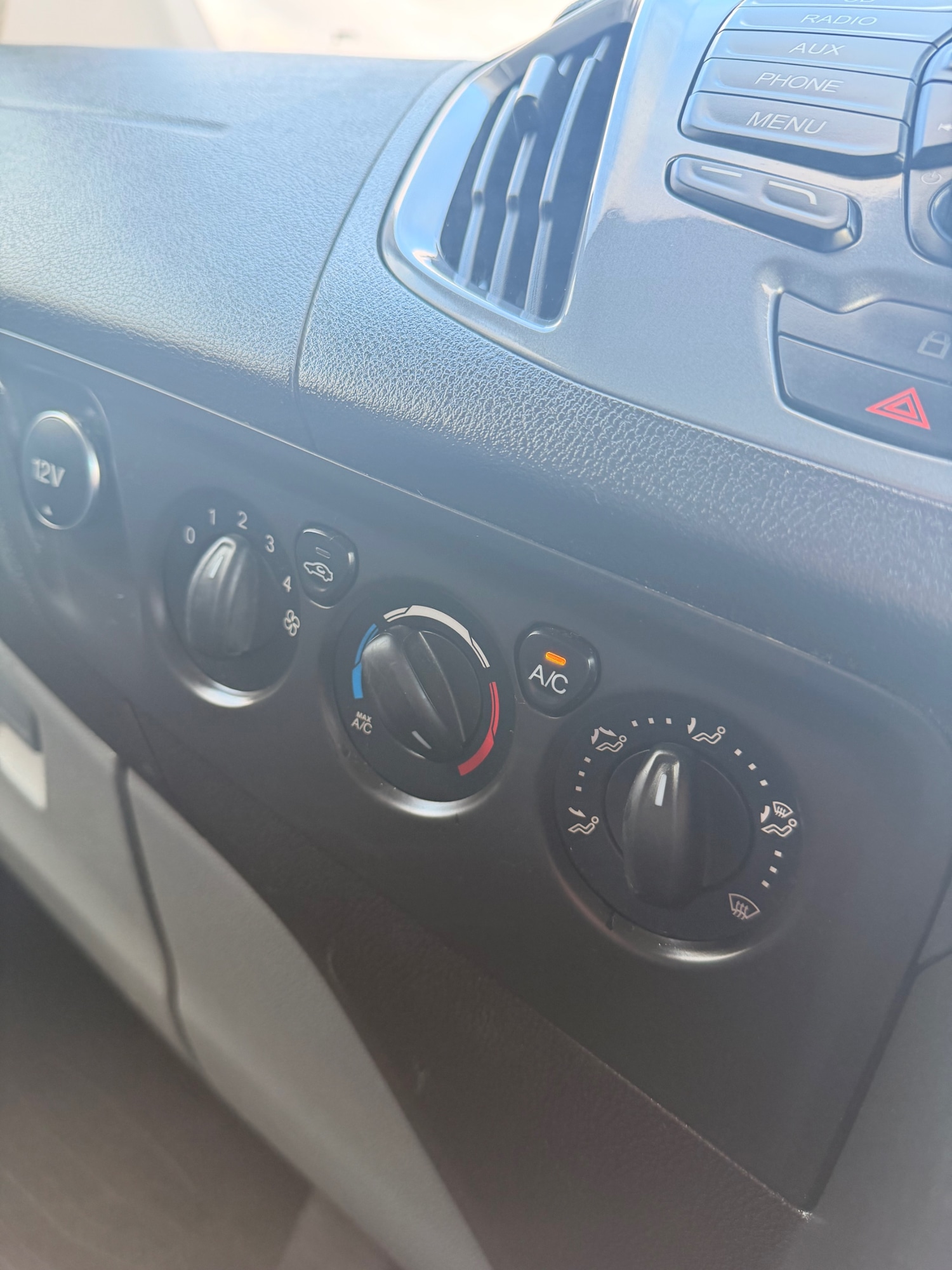 Used Ford Transit Custom 2015 for sale - 77449607: Photo 16