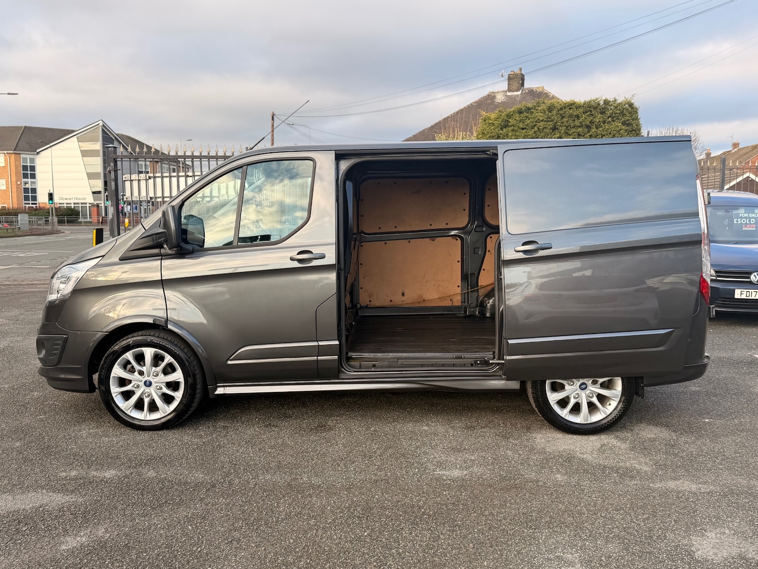 Used Ford Transit Custom 2015 for sale - 77449607: Photo 9