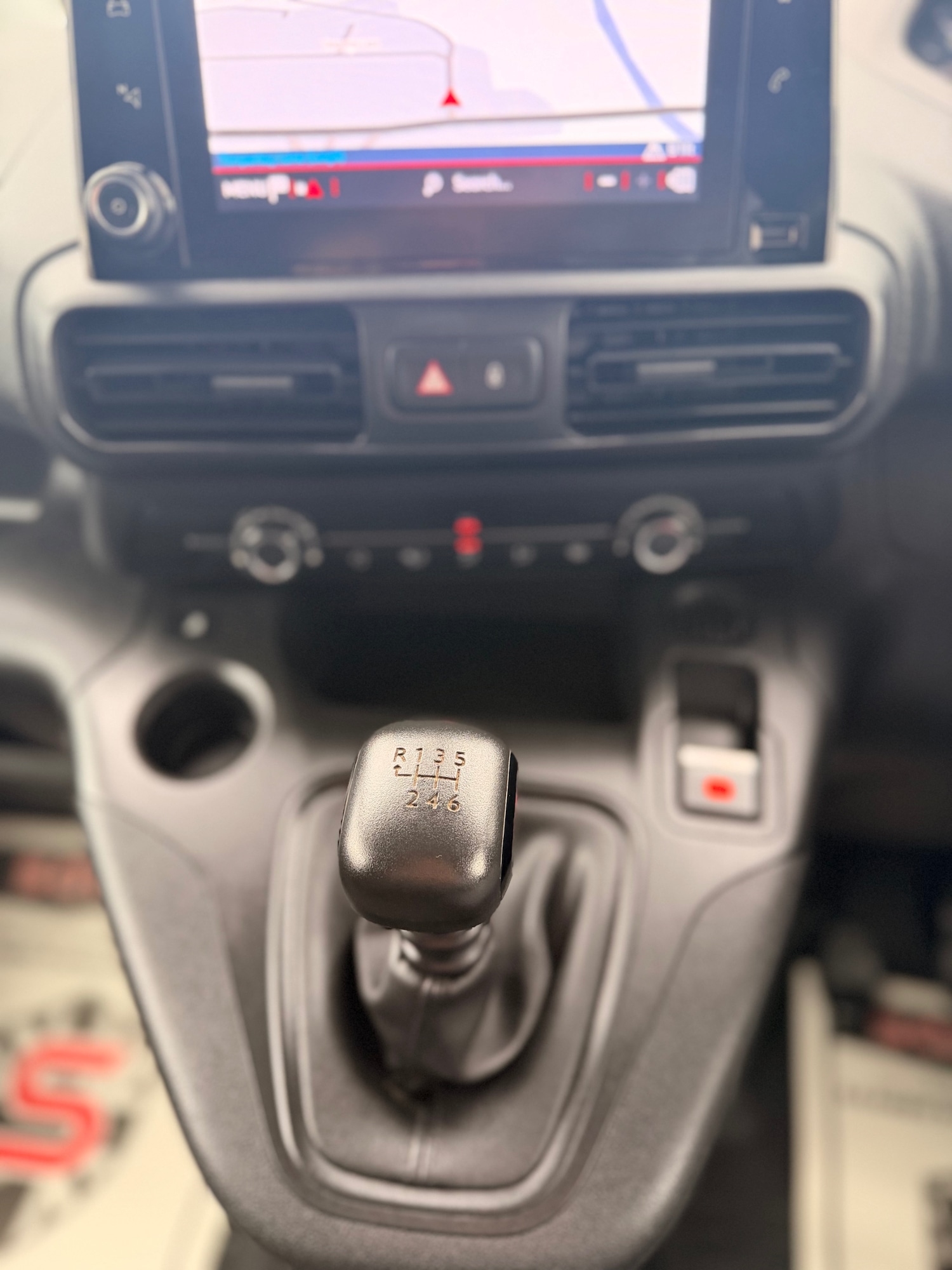 Used Peugeot Partner 2018 for sale - 77610461: Photo 15