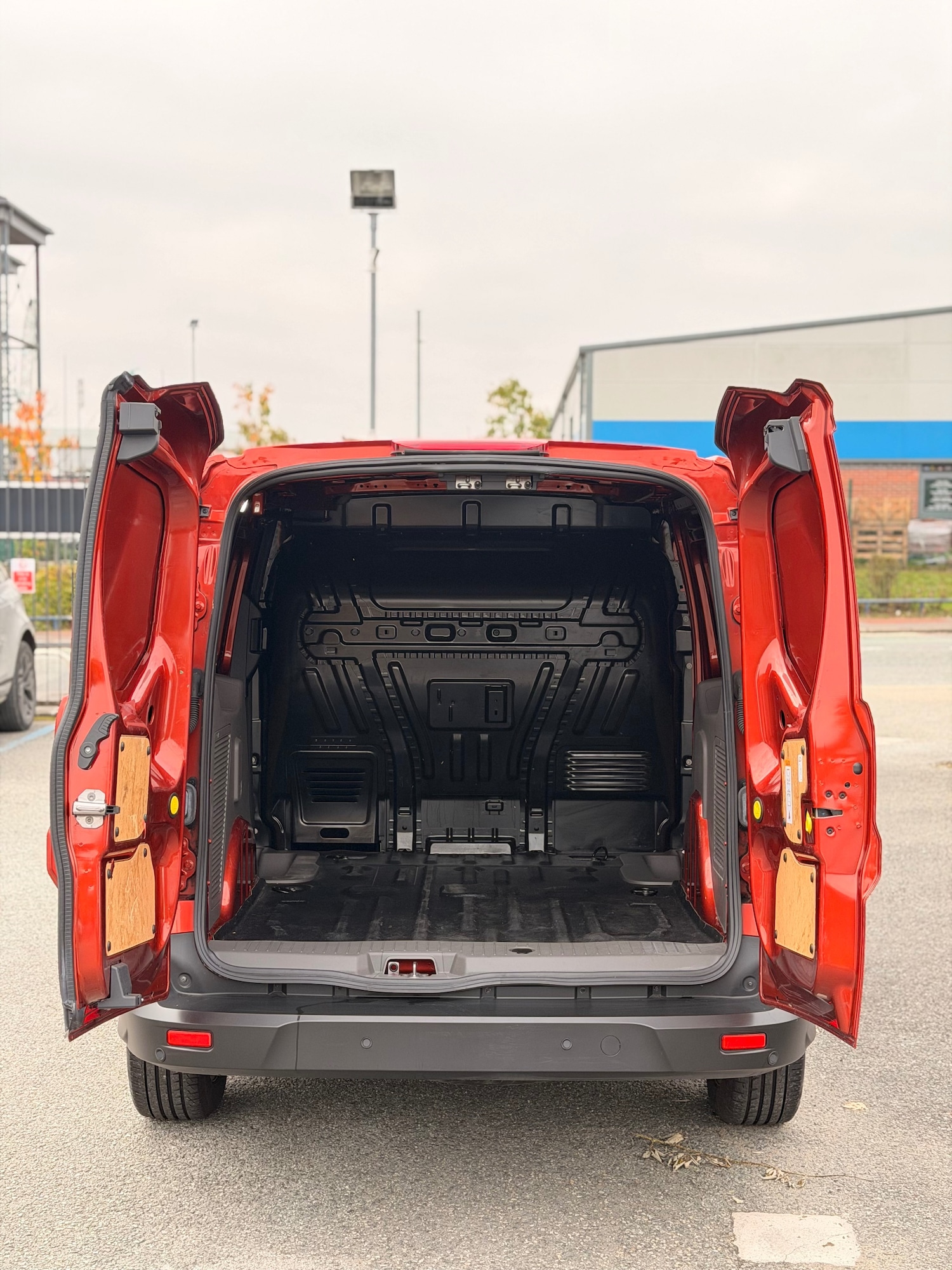 Used Ford Transit Connect 2021 for sale - 76281477: Photo 10