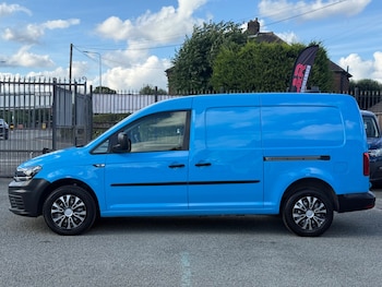 Used Volkswagen Caddy Maxi 2016 for sale - 79451539: Photo