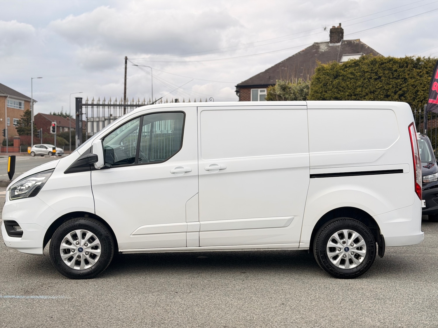 Used Ford Transit Custom 2021 for sale - 78038886: Photo 2