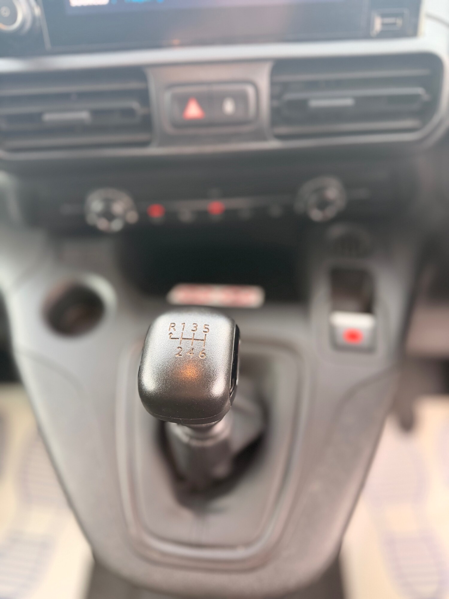 Used Peugeot Partner 2023 for sale - 76357478: Photo 17