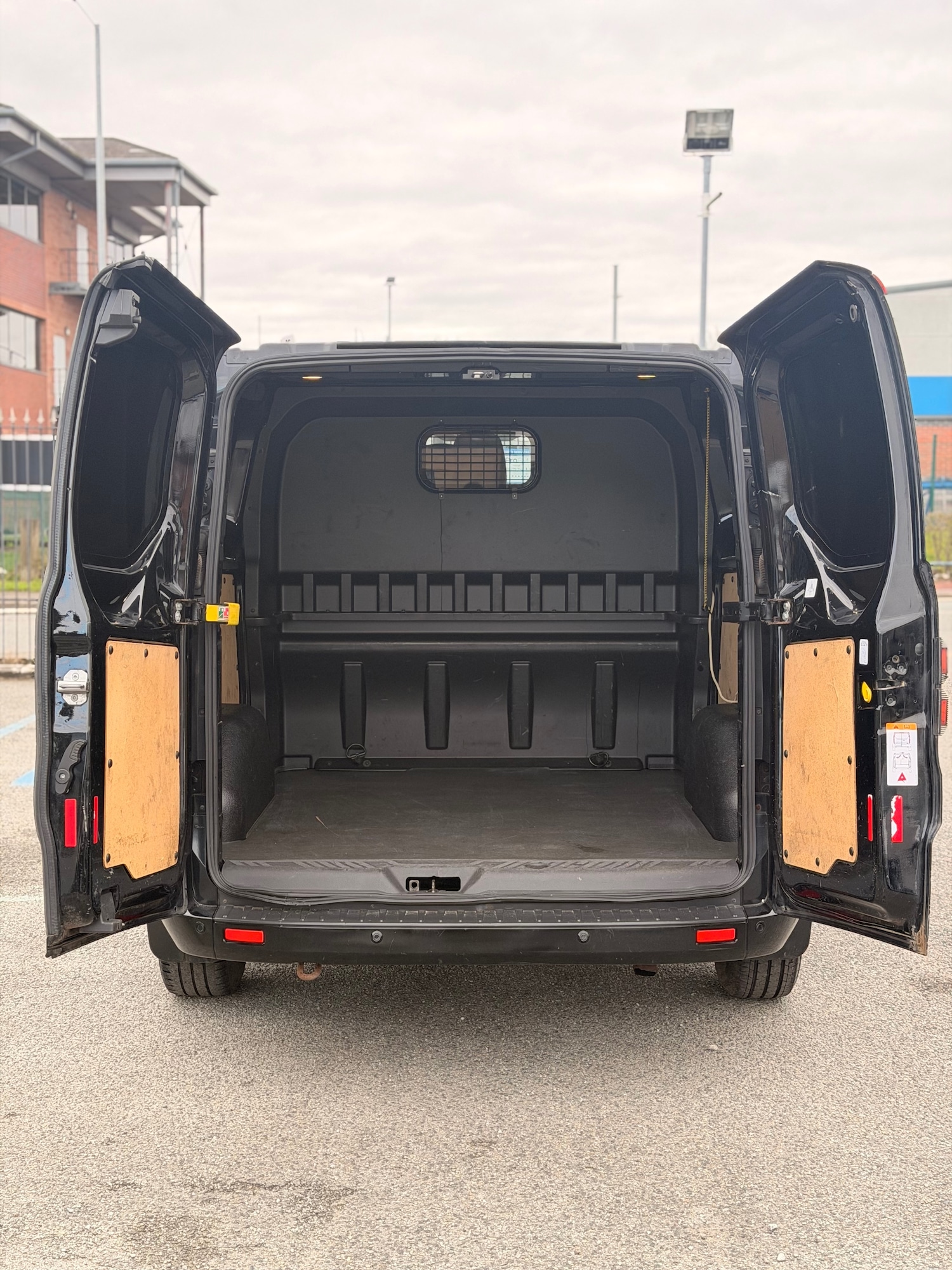 Used Ford Transit Custom 2016 for sale - 78085094: Photo 10