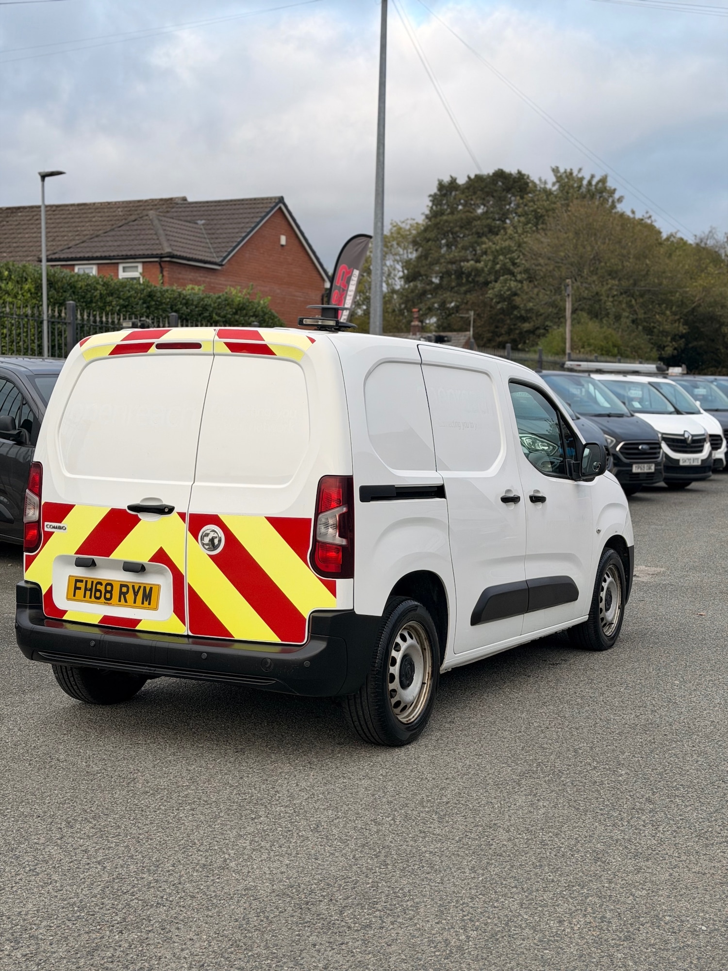 Used Vauxhall Combo 2019 for sale - 76218021: Photo 6