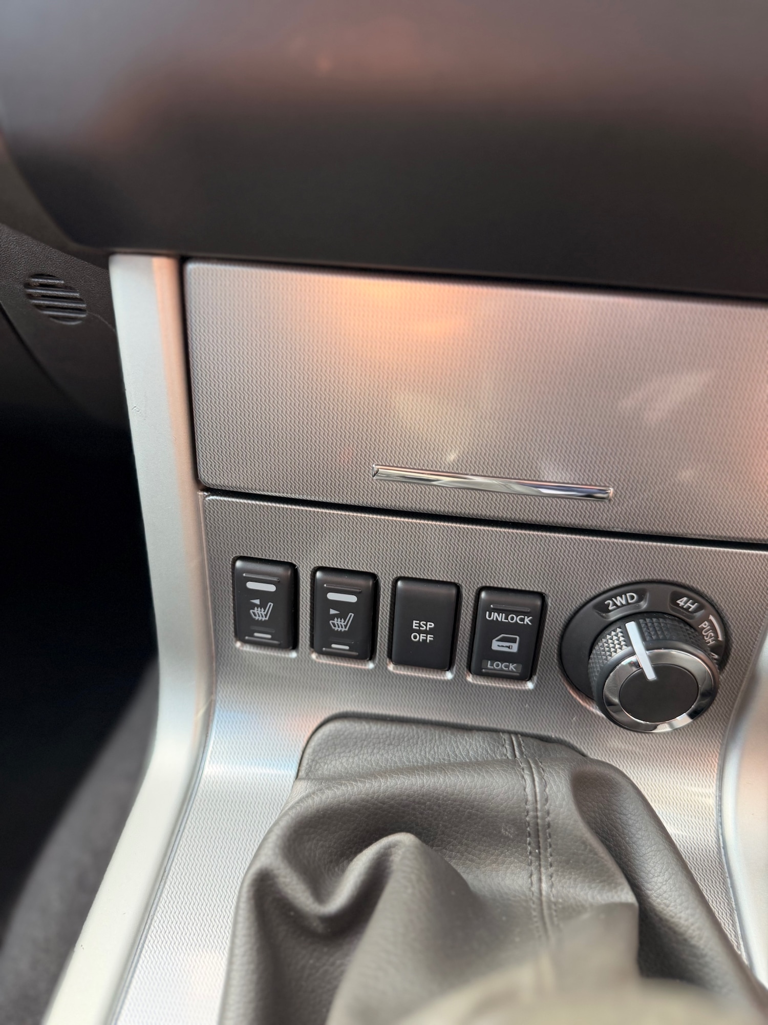 Used Nissan Navara 2013 for sale - 76347430: Photo 16