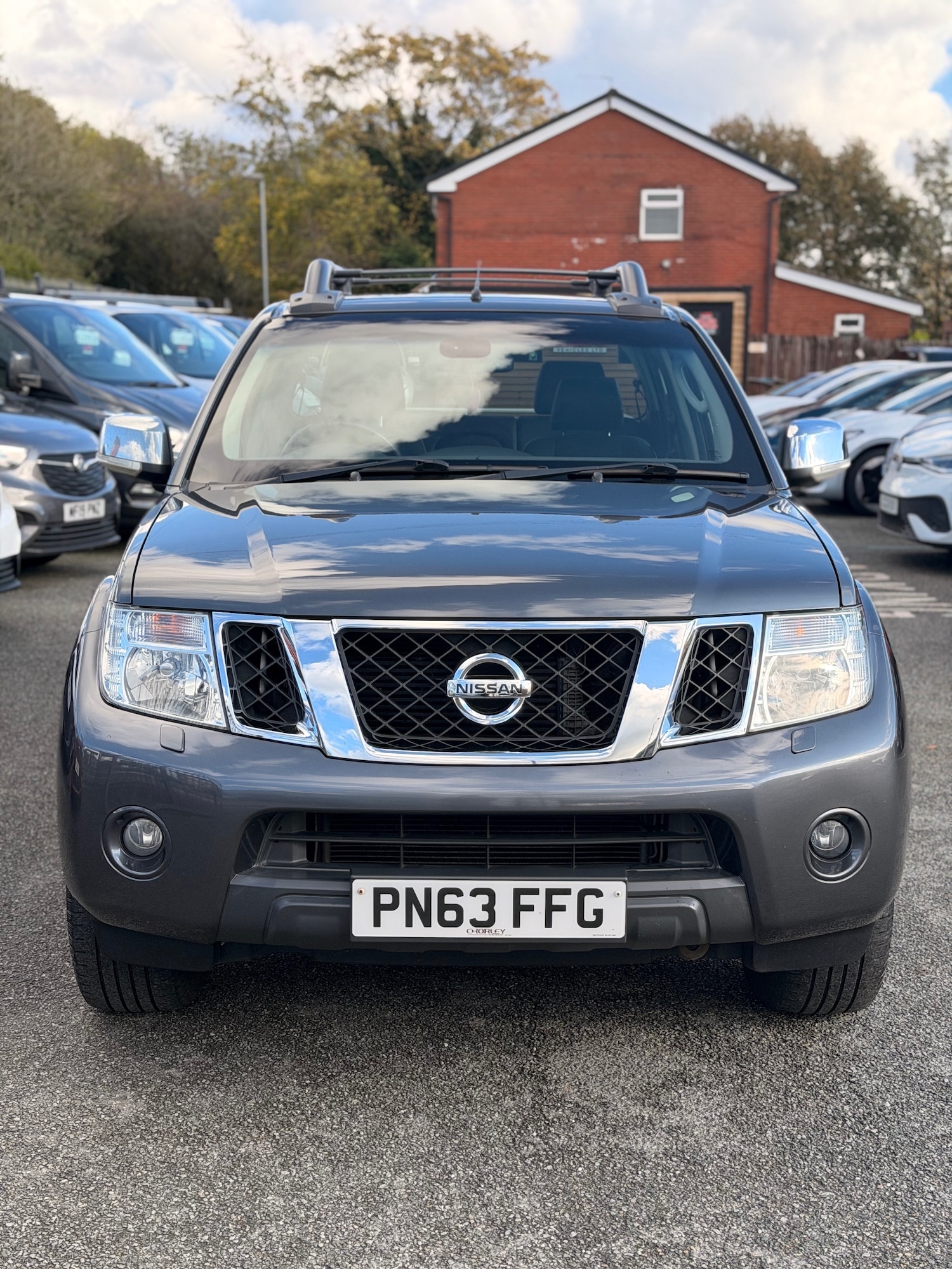 Used Nissan Navara 2013 for sale - 76347430: Photo 4