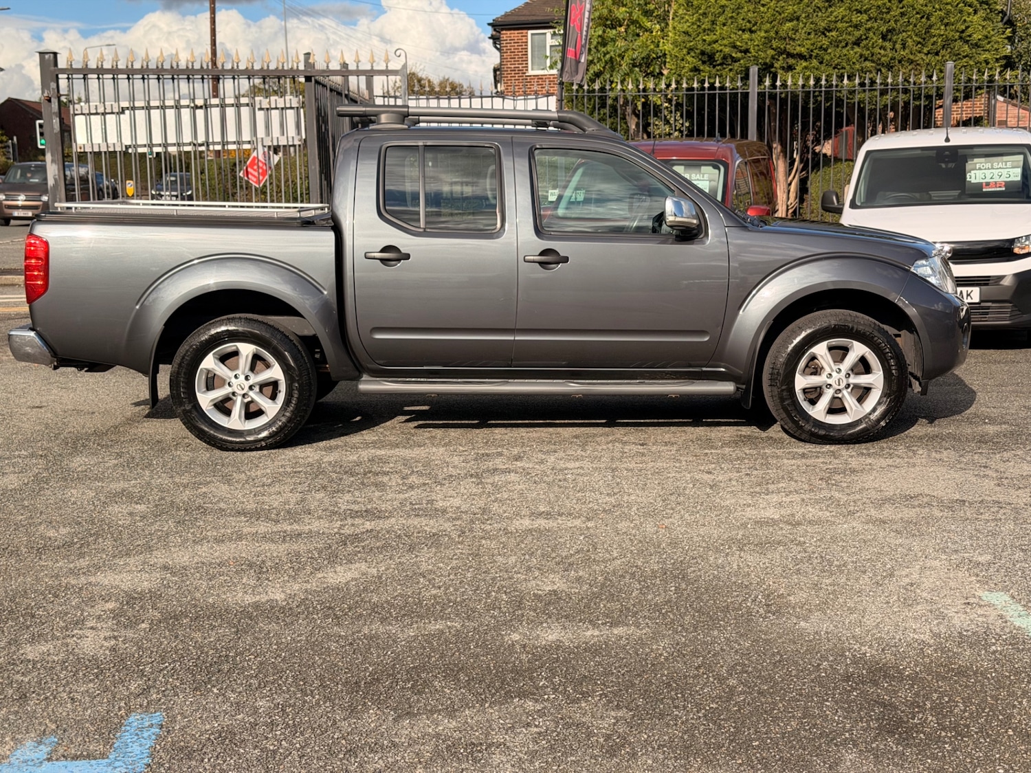 Used Nissan Navara 2013 for sale - 76347430: Photo 7