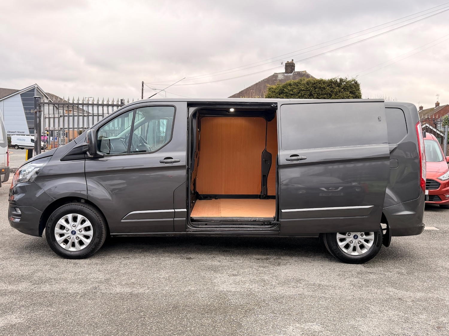 Used Ford Transit Custom 2021 for sale - 77300532: Photo 7