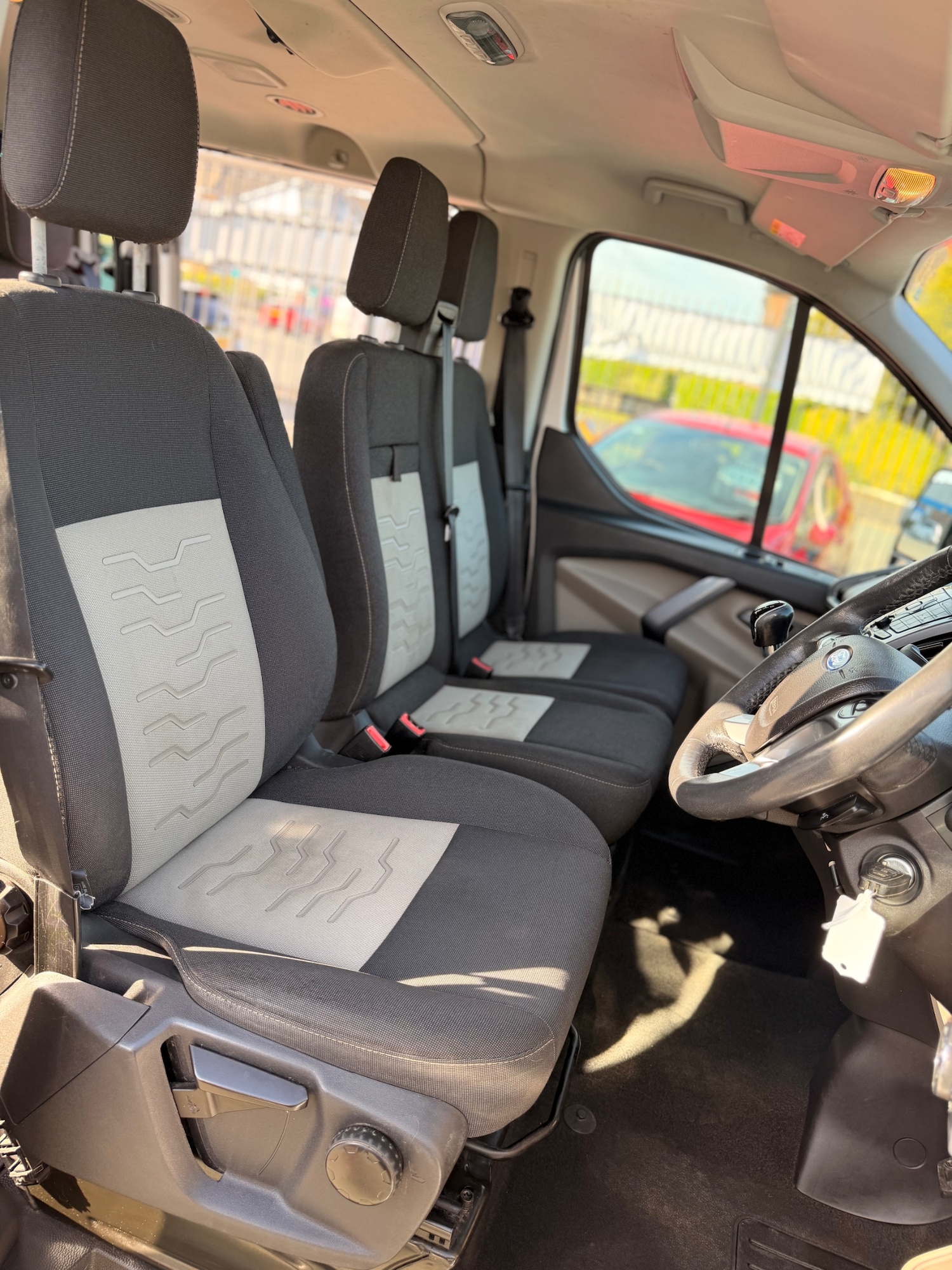 Used Ford Tourneo Custom 2015 for sale - 78183498: Photo 13