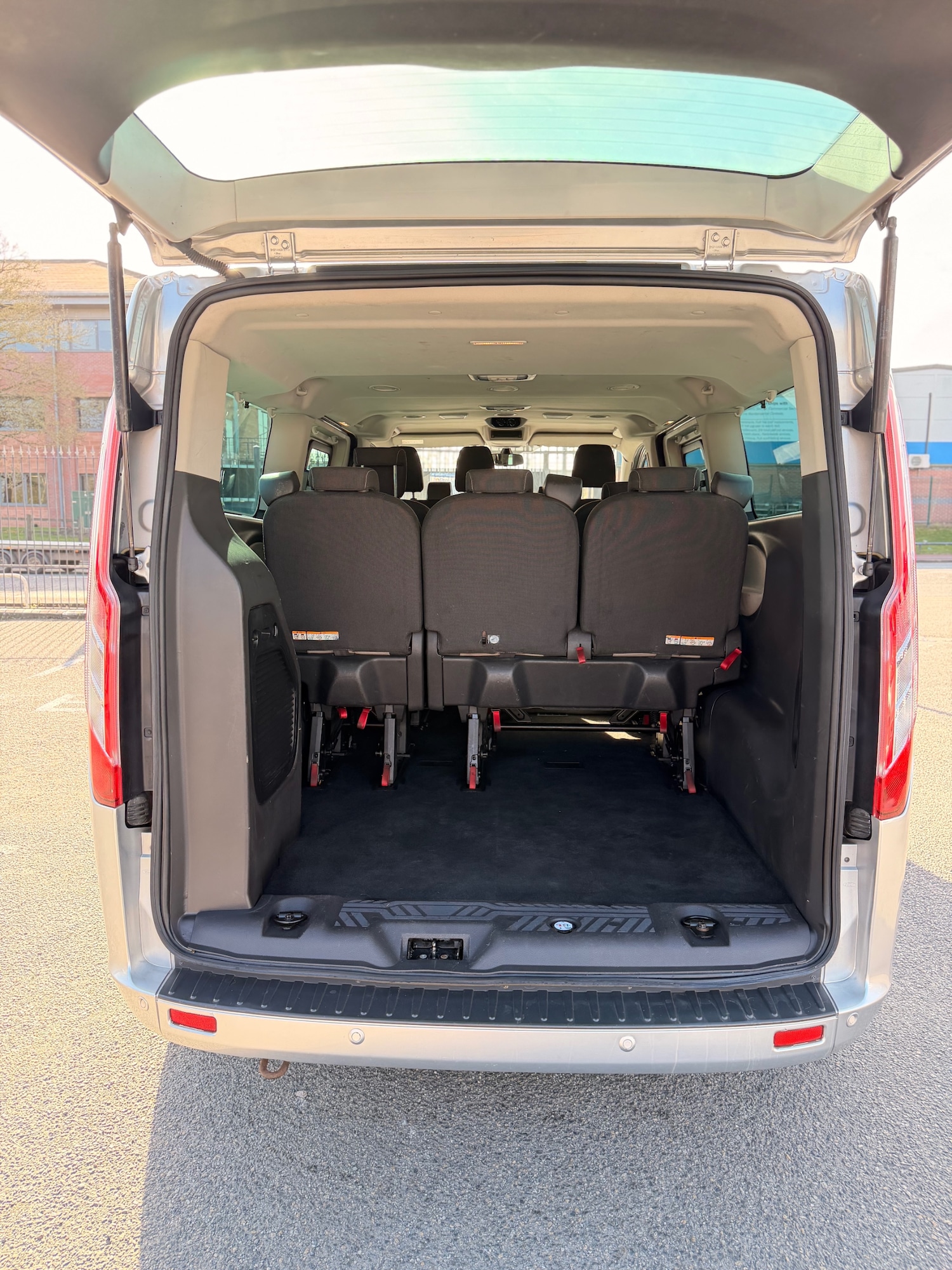 Used Ford Tourneo Custom 2015 for sale - 78183498: Photo 16