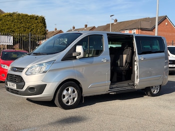 Used Ford Tourneo Custom 2015 for sale - 78183498: Photo