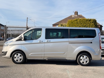 Used Ford Tourneo Custom 2015 for sale - 78183498: Photo
