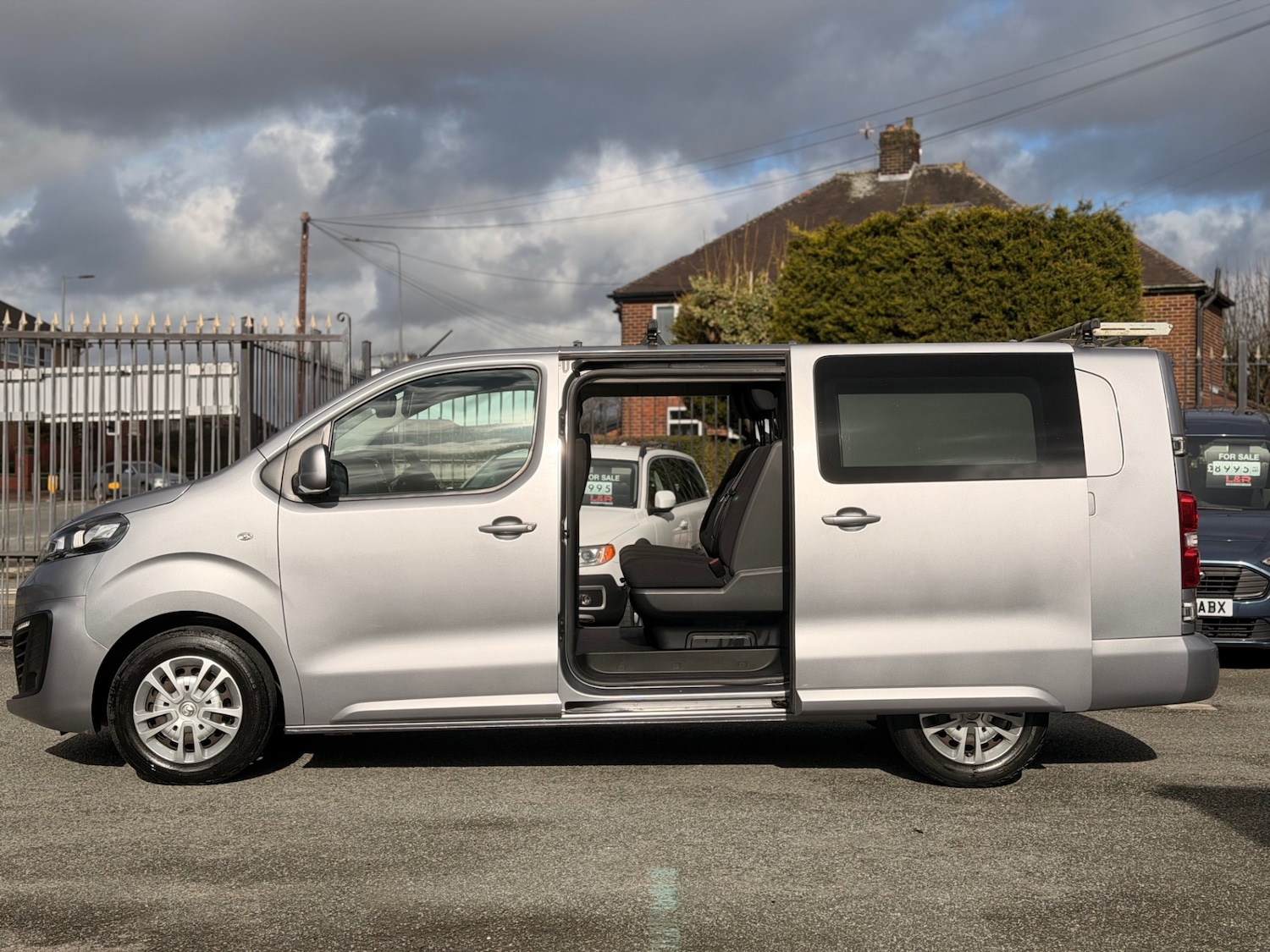 Used Vauxhall Vivaro 2021 for sale - 77712977: Photo 10