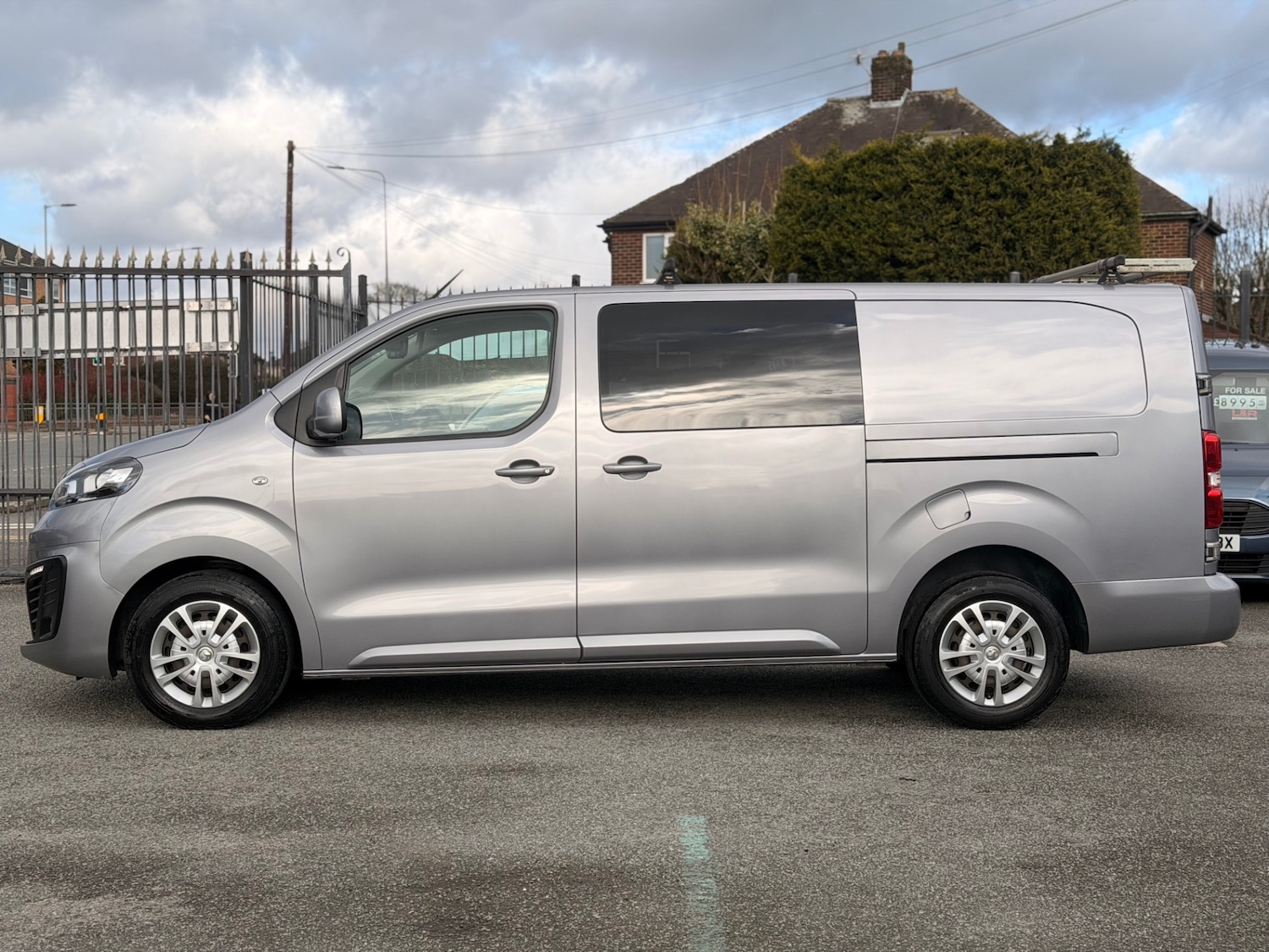 Used Vauxhall Vivaro 2021 for sale - 77712977: Photo 2