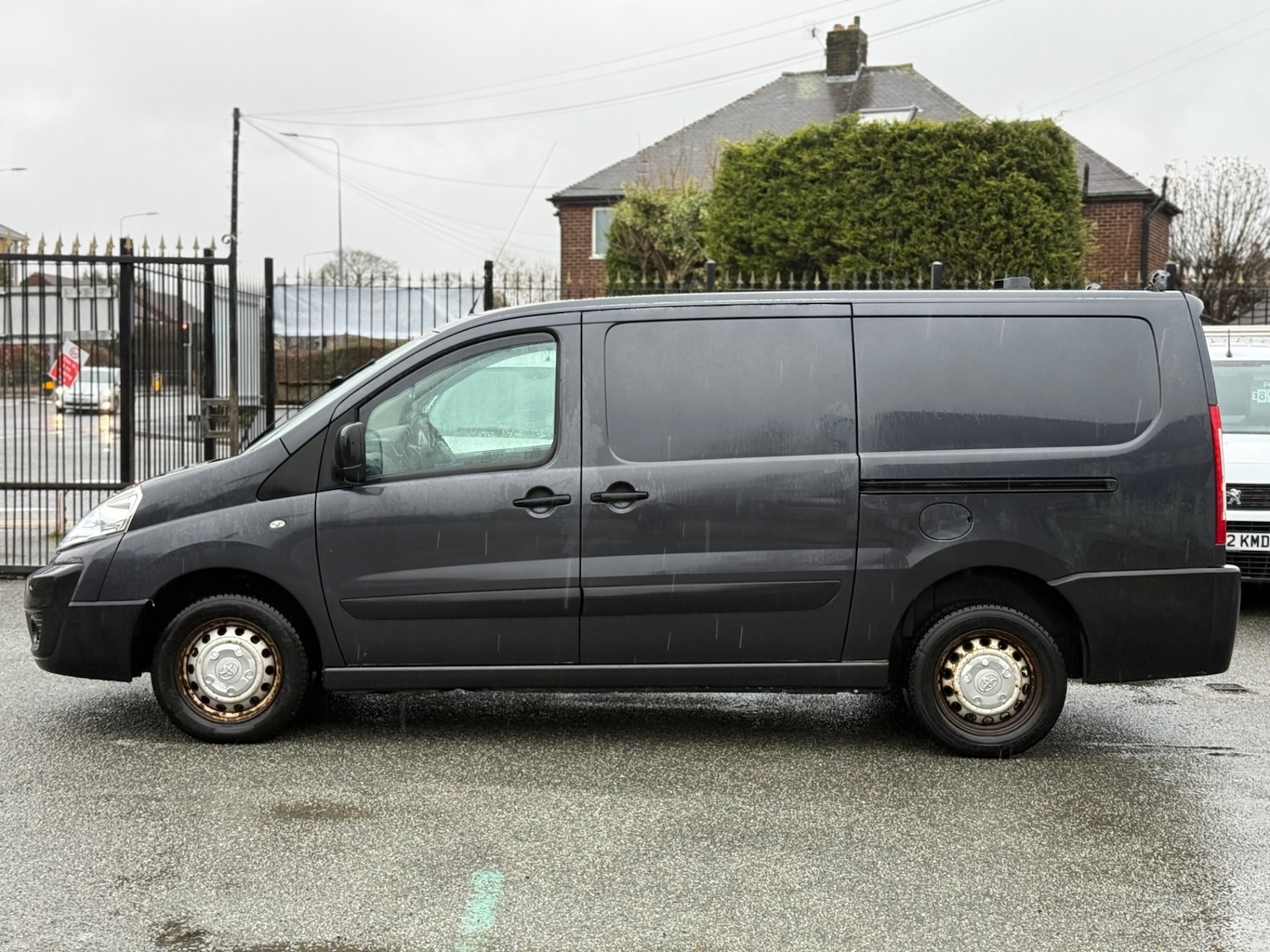 Used Toyota ProAce 2013 for sale - 76853869: Photo 2