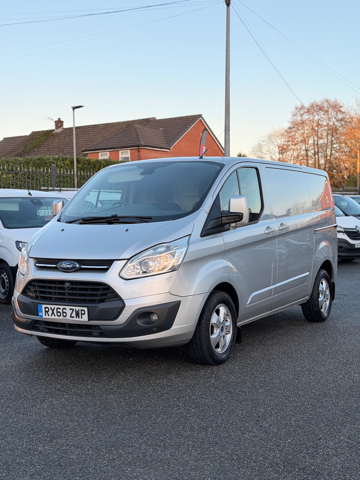 Used Ford Transit Custom 2016 for sale - 76922398: Photo 1