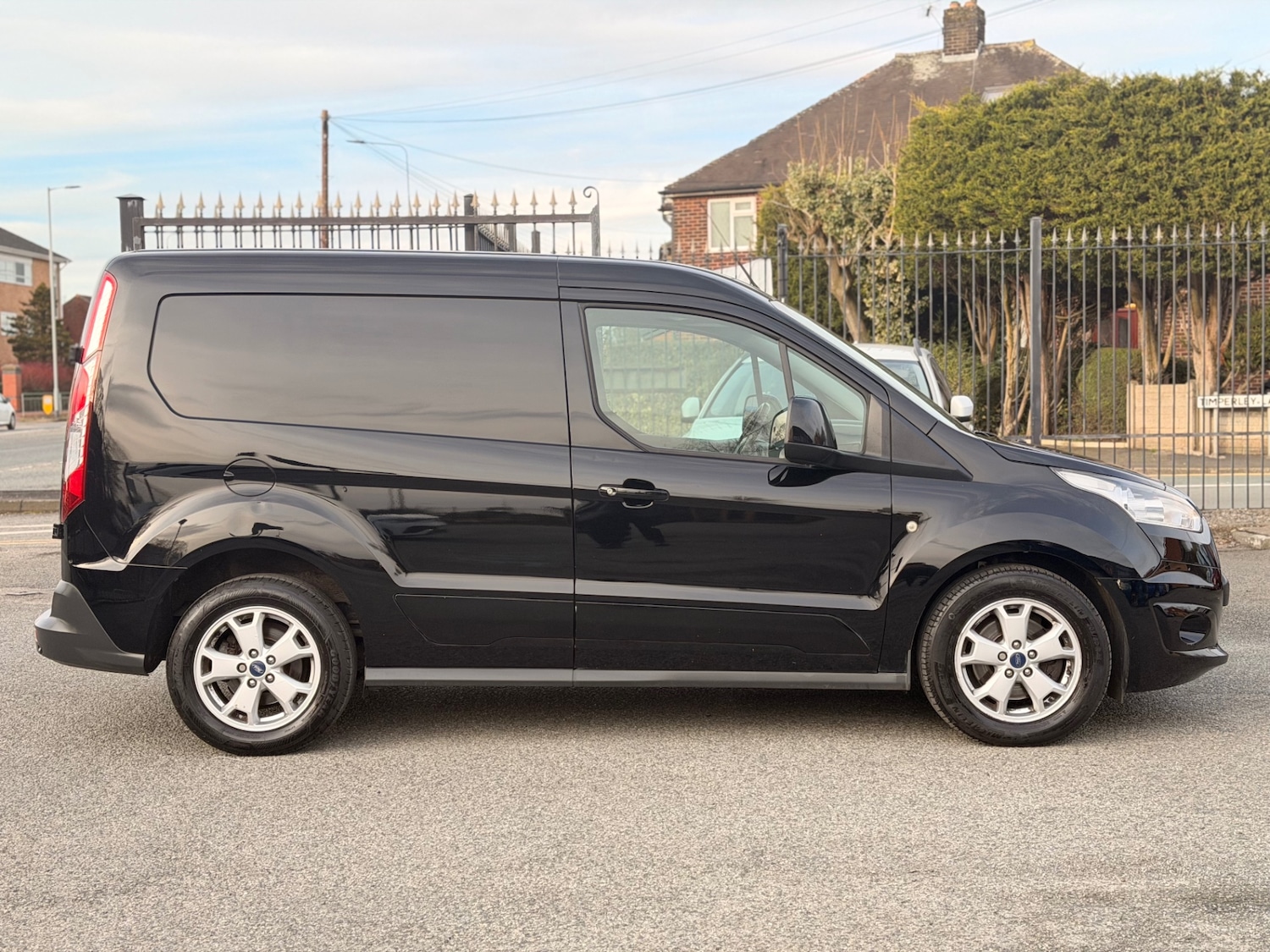 Used Ford Transit Connect 2017 for sale - 77595737: Photo 7