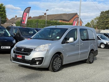 Used Peugeot Partner 2017 for sale - 79826277: Photo