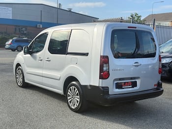 Used Peugeot Partner 2017 for sale - 79826277: Photo