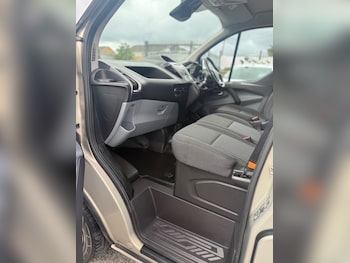 Used Ford Transit Custom 2018 for sale - 79328350: Photo