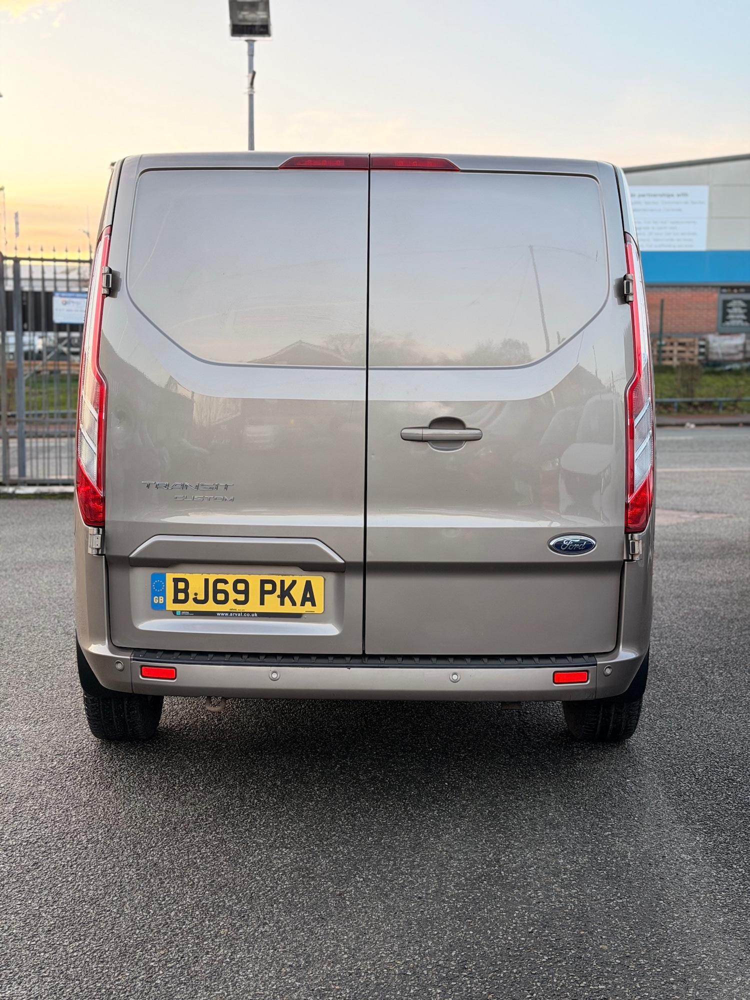 Used Ford Transit Custom 2019 for sale - 76922420: Photo 5