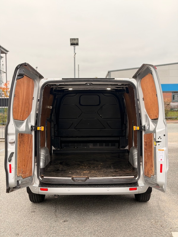 Used Ford Transit Custom 2022 for sale - 76281469: Photo 9
