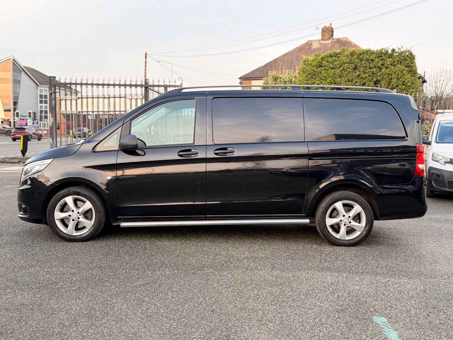 Used Mercedes-Benz Vito 2016 for sale - 77053683: Photo 2
