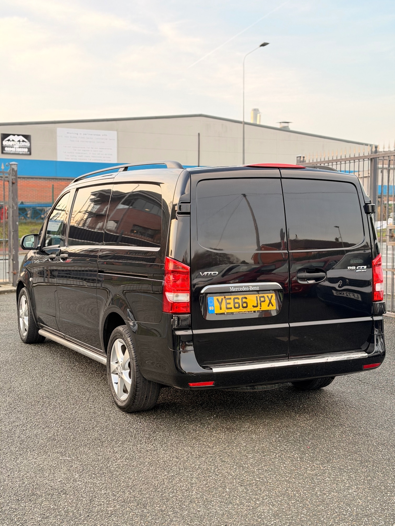 Used Mercedes-Benz Vito 2016 for sale - 77053683: Photo 3