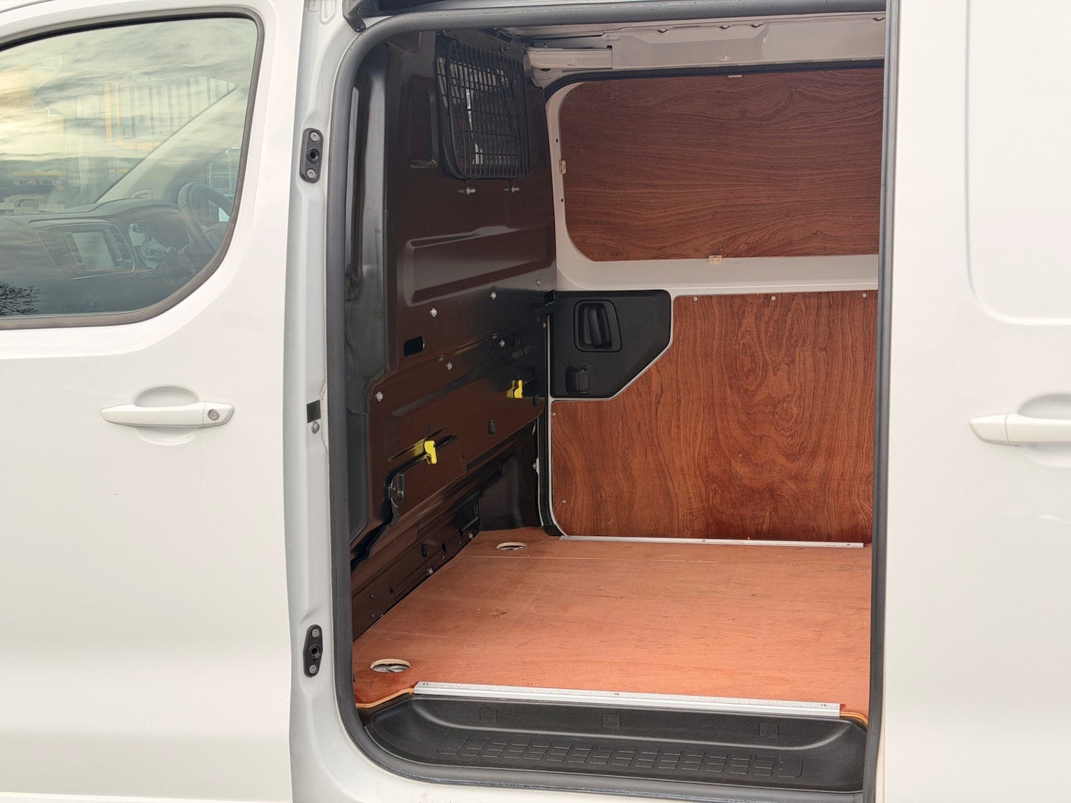 Used Vauxhall Vivaro 2022 for sale - 77778955: Photo 10